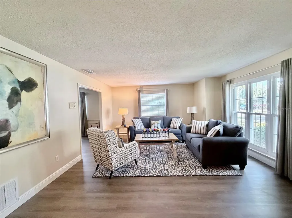 320 White Oak Circle Maitland FL 32751