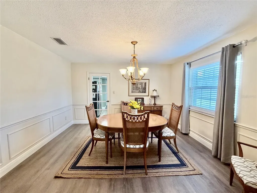 320 White Oak Circle Maitland FL 32751