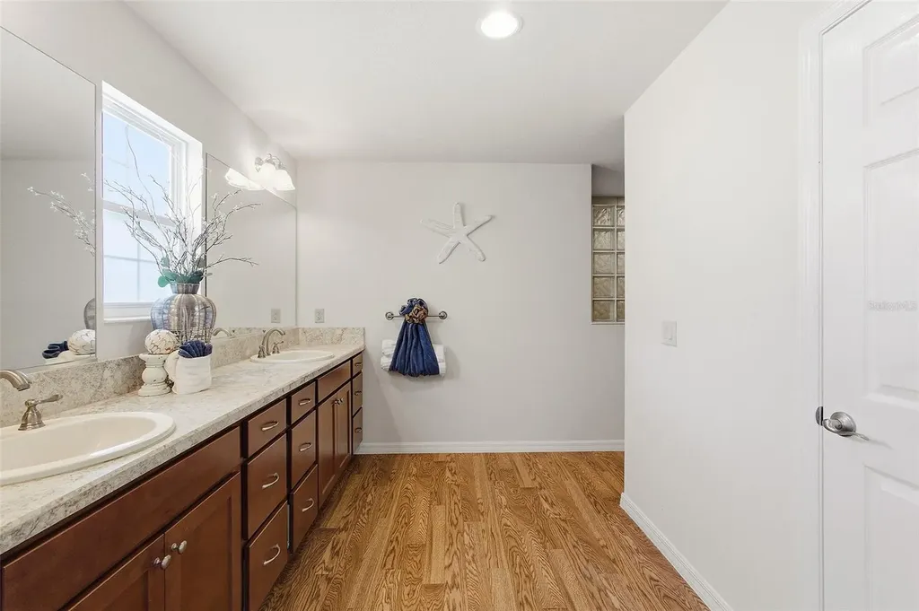 3258 Holley Terrace The Villages FL 32163