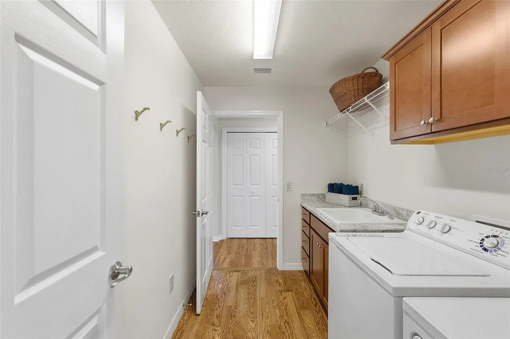 3258 Holley Terrace The Villages FL 32163