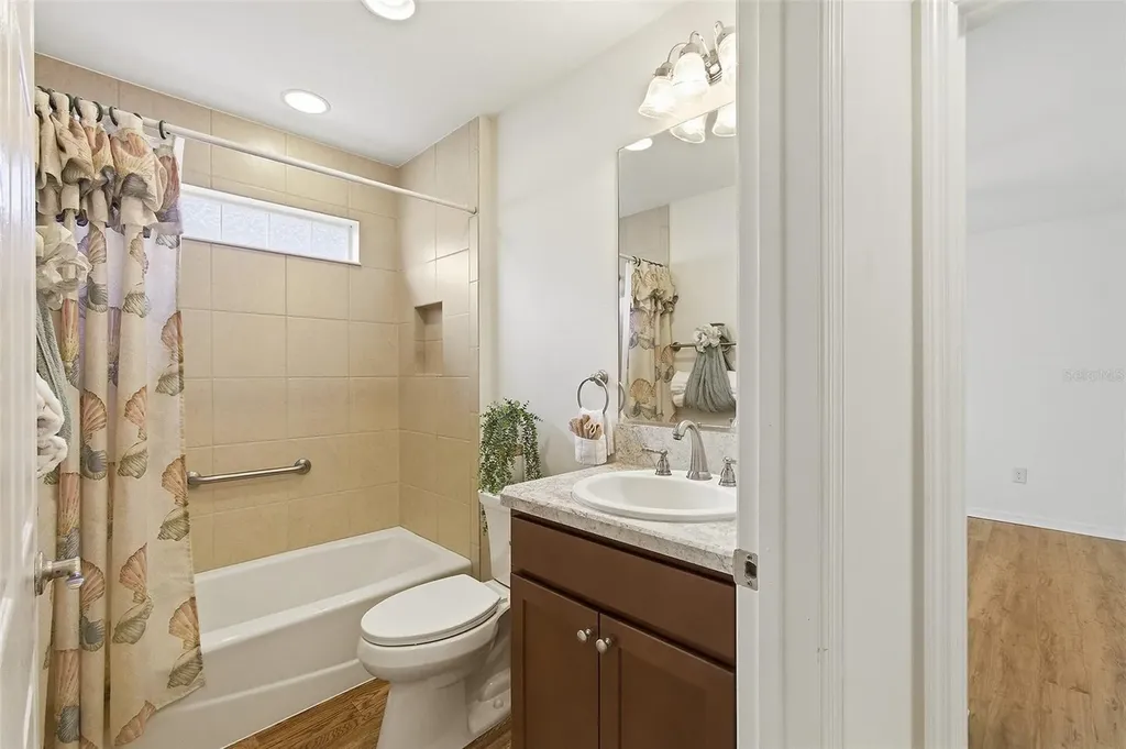 3258 Holley Terrace The Villages FL 32163