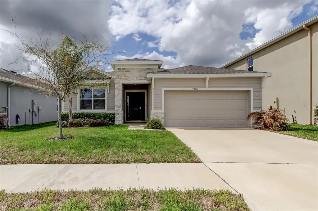 33888 Field Maple Loop Wesley Chapel FL 33545