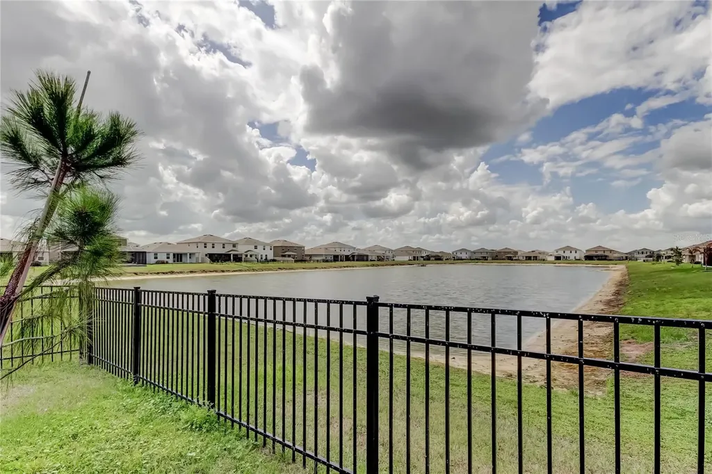 33888 Field Maple Loop Wesley Chapel FL 33545