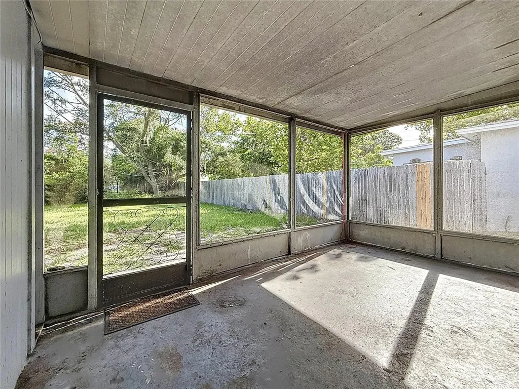 2319 18th Avenue SW Largo FL 33774