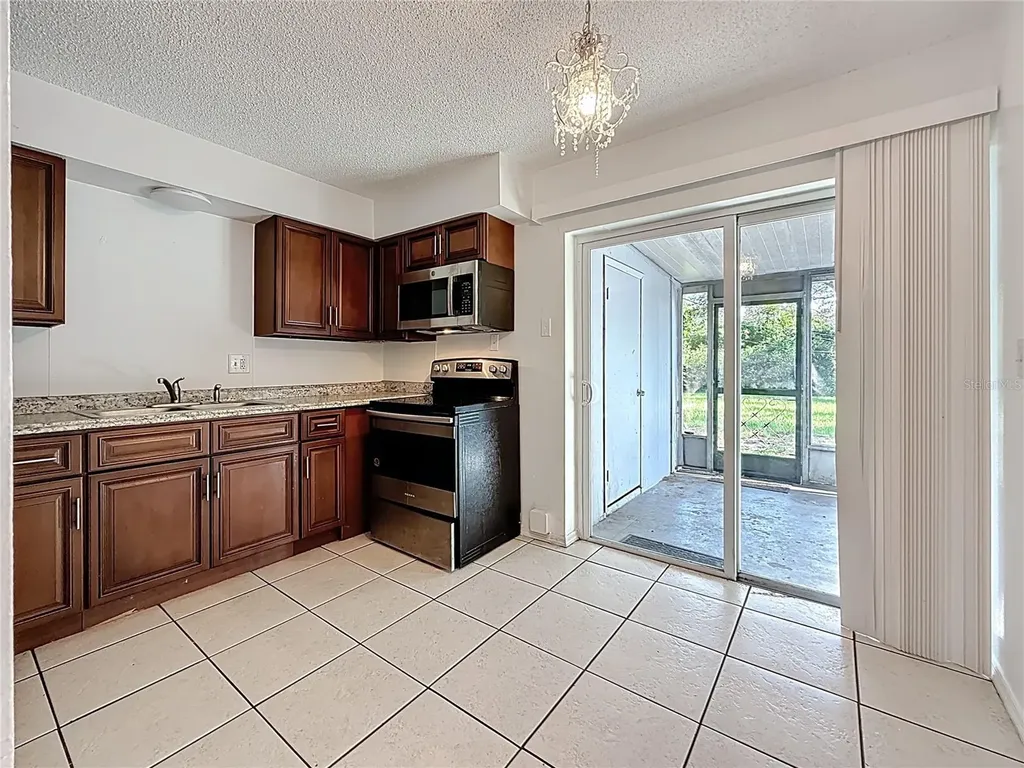 2319 18th Avenue SW Largo FL 33774