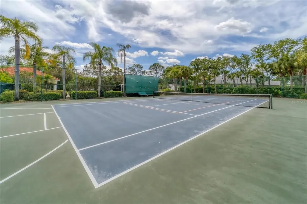 6726 W Country Club Lane Sarasota FL 34243