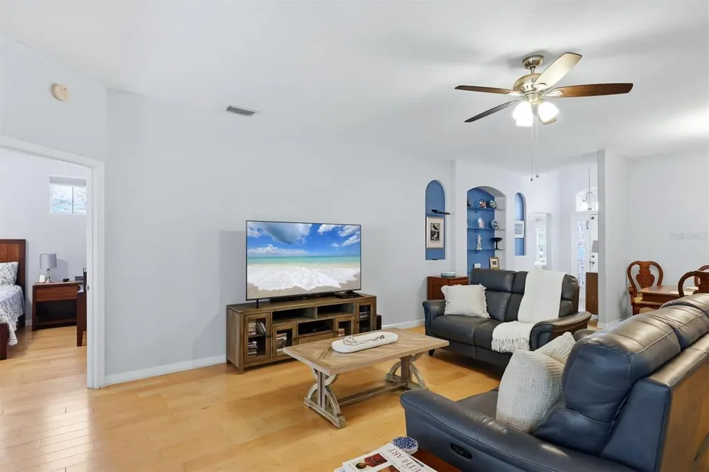 6726 W Country Club Lane Sarasota FL 34243