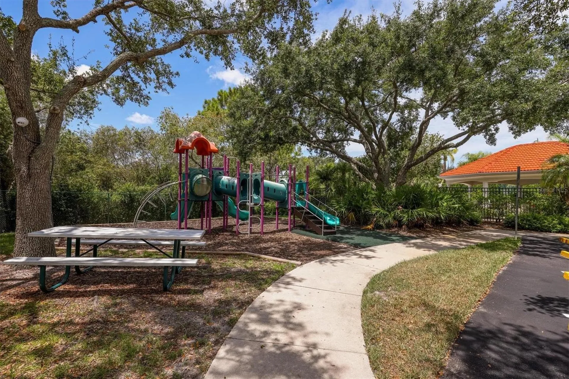 6726 W Country Club Lane Sarasota FL 34243