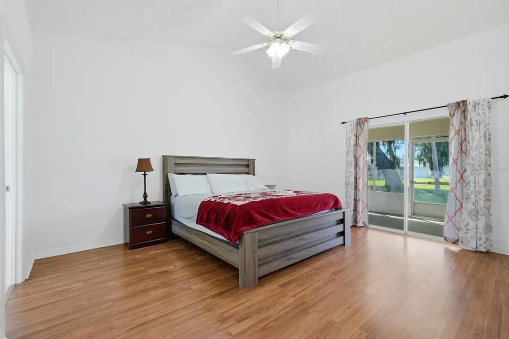 23 Old Sunbeam Drive South Daytona FL 32119