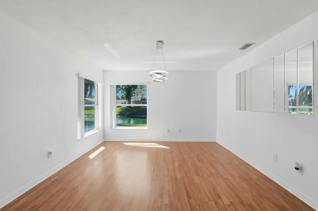 23 Old Sunbeam Drive South Daytona FL 32119