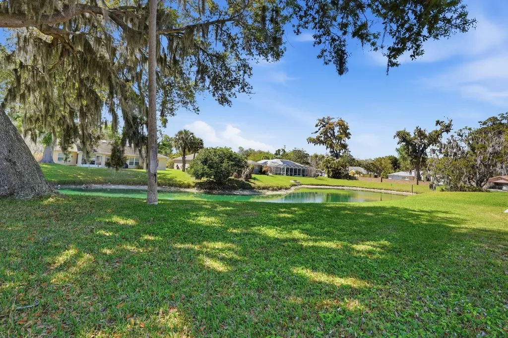 23 Old Sunbeam Drive South Daytona FL 32119