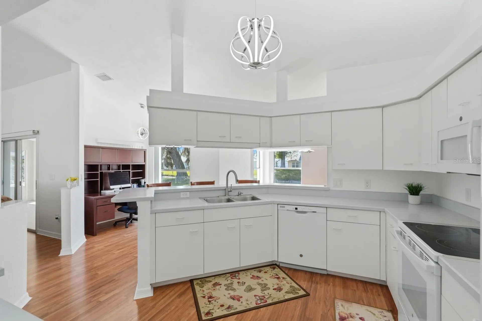 23 Old Sunbeam Drive South Daytona FL 32119