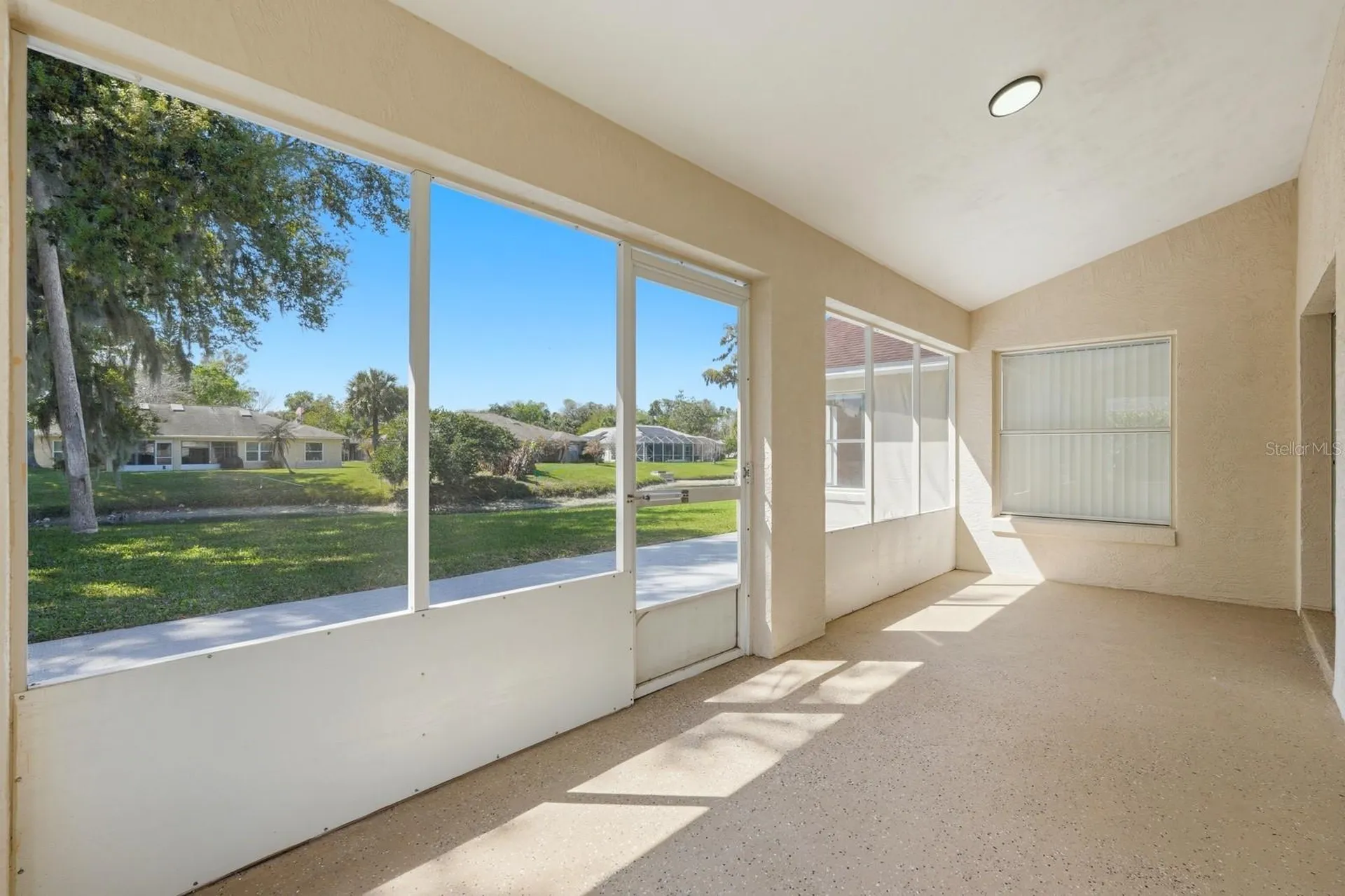 23 Old Sunbeam Drive South Daytona FL 32119