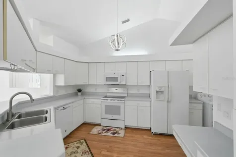 23 Old Sunbeam Drive South Daytona FL 32119