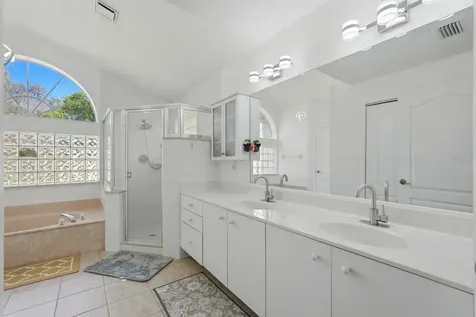 23 Old Sunbeam Drive South Daytona FL 32119