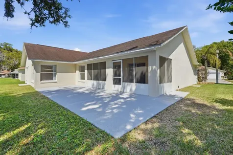 23 Old Sunbeam Drive South Daytona FL 32119