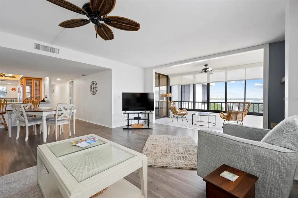 8767 Midnight Pass Road Sarasota FL 34242