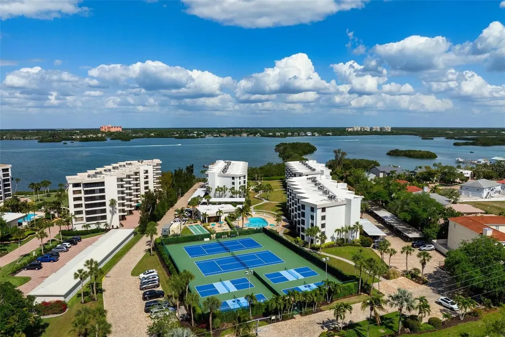 8767 Midnight Pass Road Sarasota FL 34242