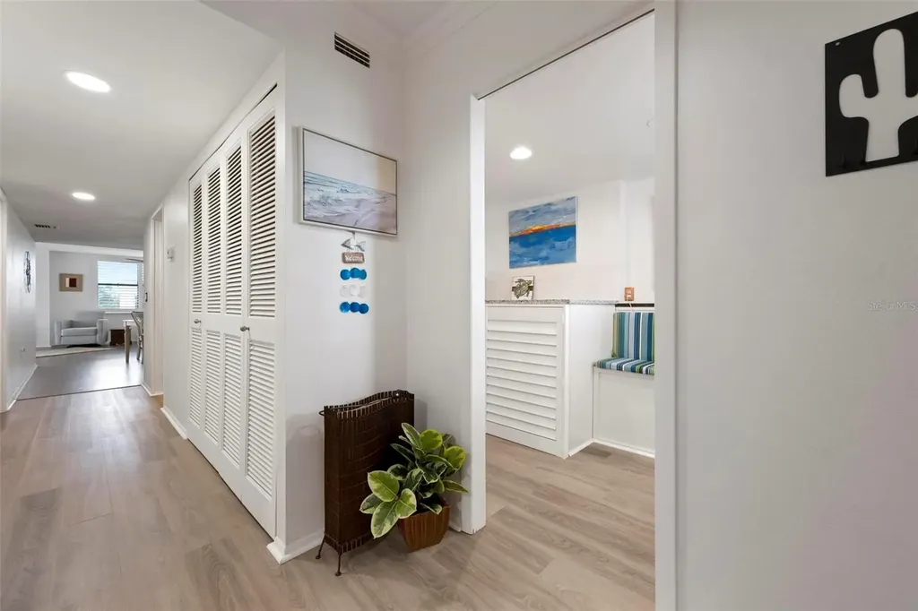 8767 Midnight Pass Road Sarasota FL 34242