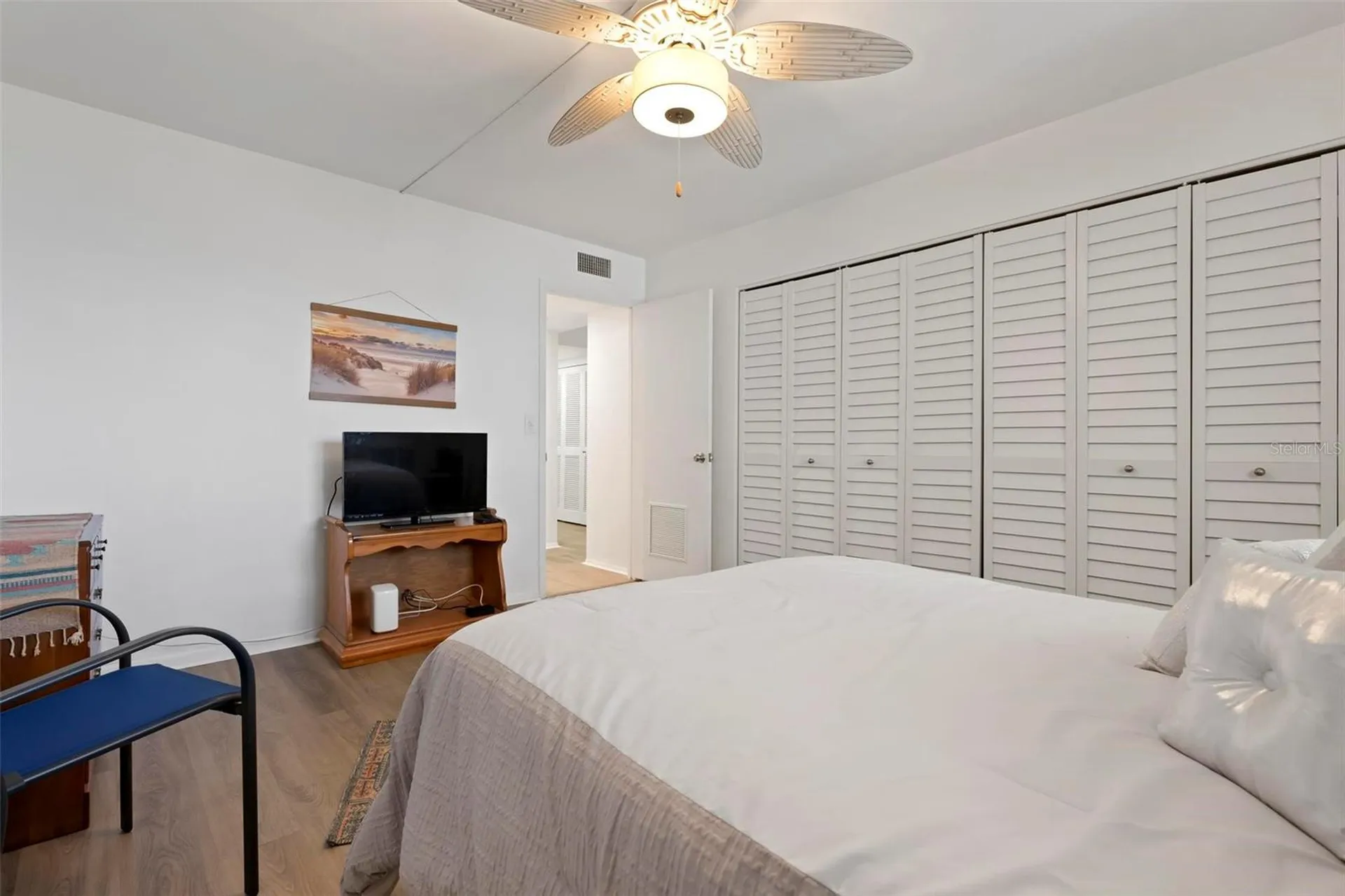 8767 Midnight Pass Road Sarasota FL 34242