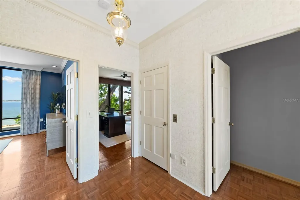 5010 Bayshore Boulevard Tampa FL 33611