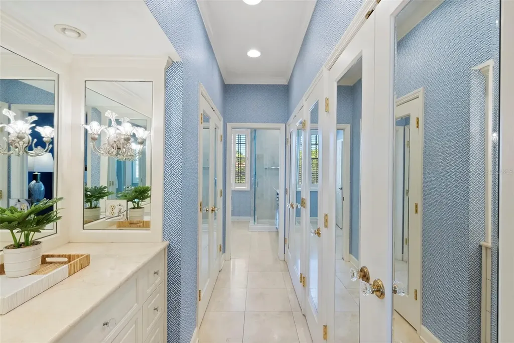 5010 Bayshore Boulevard Tampa FL 33611