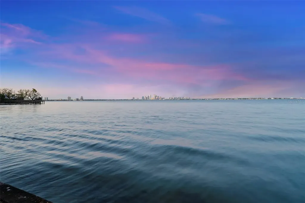 5010 Bayshore Boulevard Tampa FL 33611
