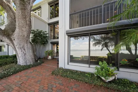 5010 Bayshore Boulevard Tampa FL 33611
