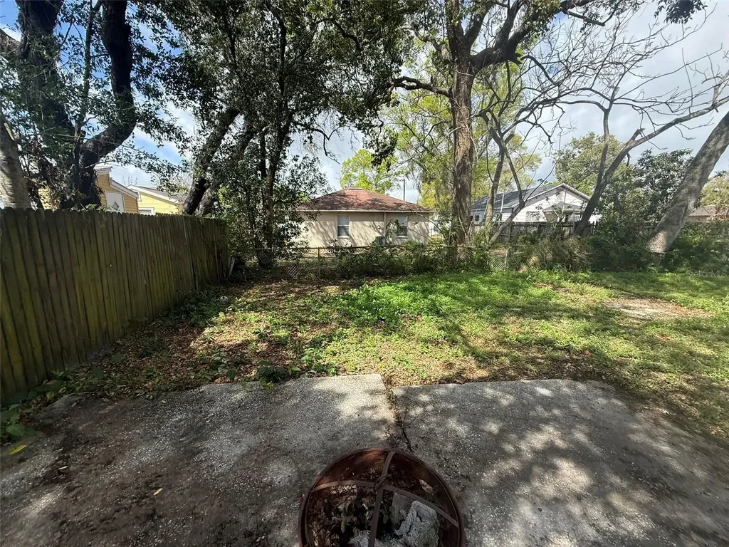 3612 N 52nd Street Tampa FL 33619