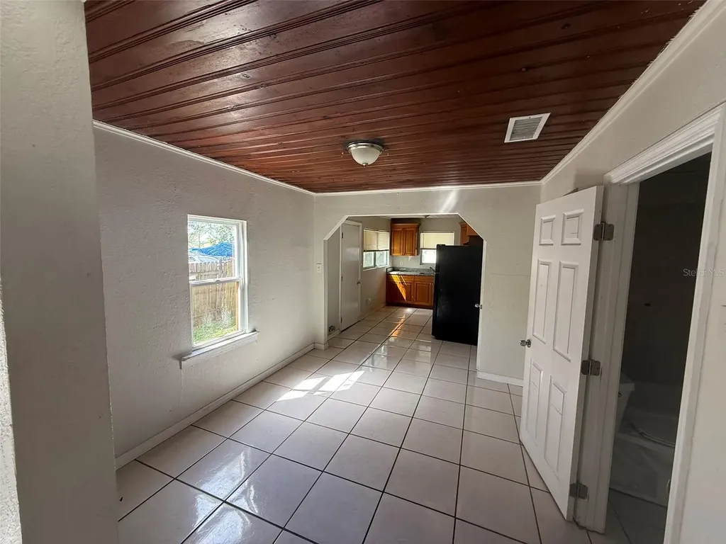 3612 N 52nd Street Tampa FL 33619
