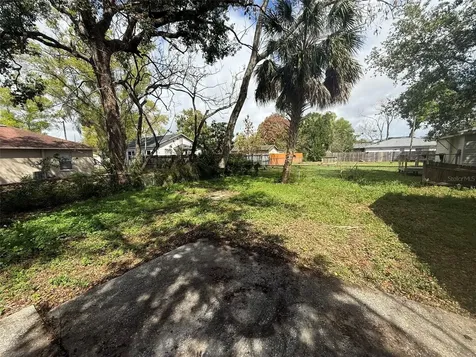 3612 N 52nd Street Tampa FL 33619