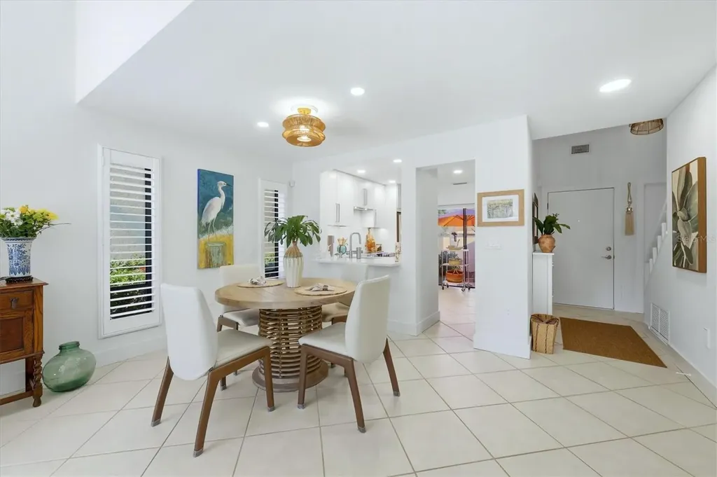 5312 Huntingwood Court Sarasota FL 34235
