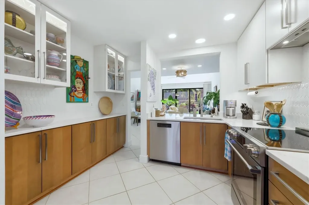 5312 Huntingwood Court Sarasota FL 34235