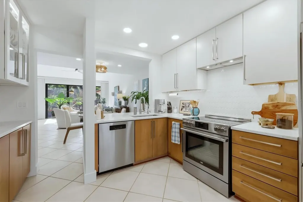 5312 Huntingwood Court Sarasota FL 34235