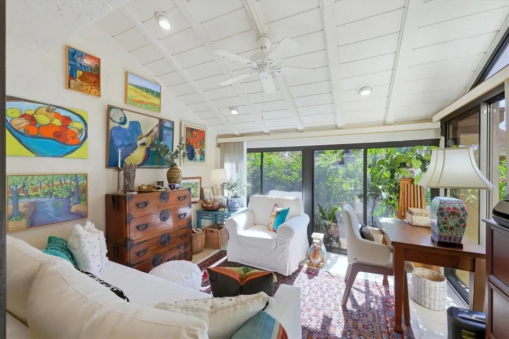 5312 Huntingwood Court Sarasota FL 34235