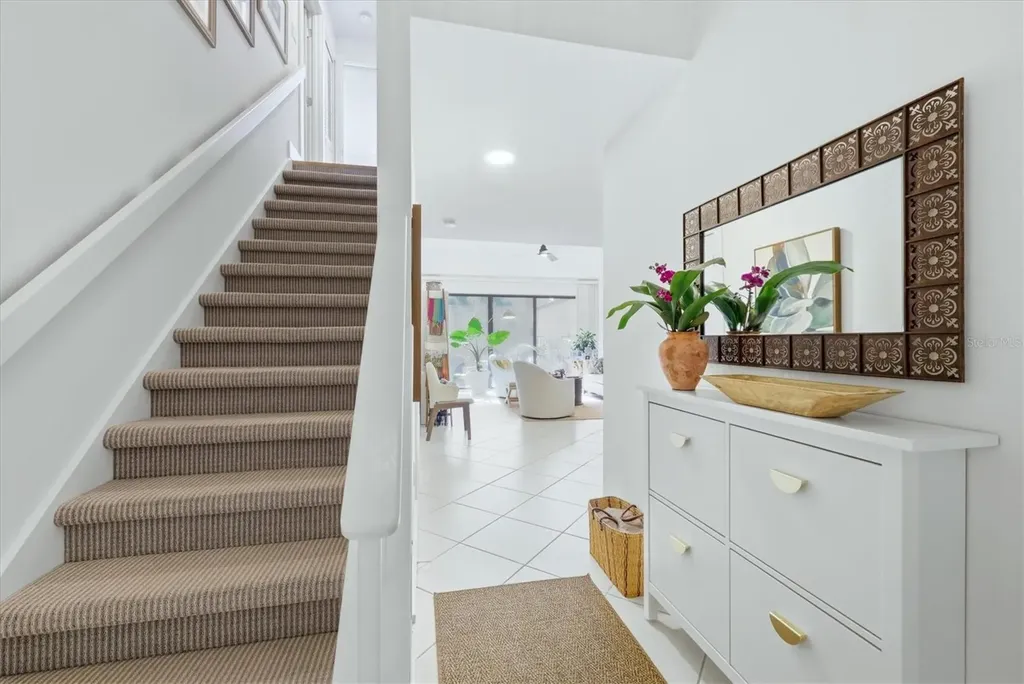 5312 Huntingwood Court Sarasota FL 34235