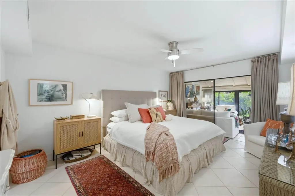 5312 Huntingwood Court Sarasota FL 34235