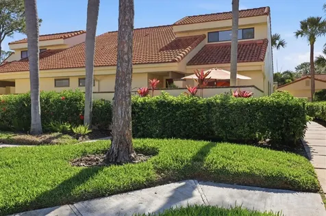 5312 Huntingwood Court Sarasota FL 34235
