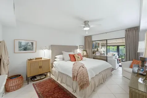 5312 Huntingwood Court Sarasota FL 34235