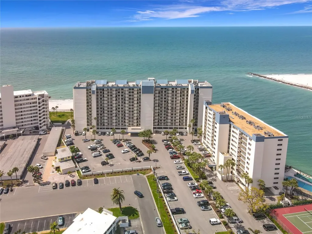 7100 Sunset Way St Pete Beach FL 33706