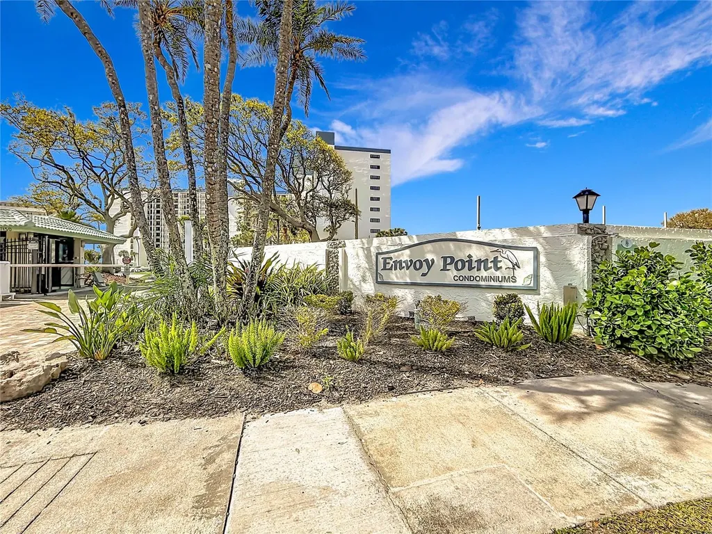 7100 Sunset Way St Pete Beach FL 33706