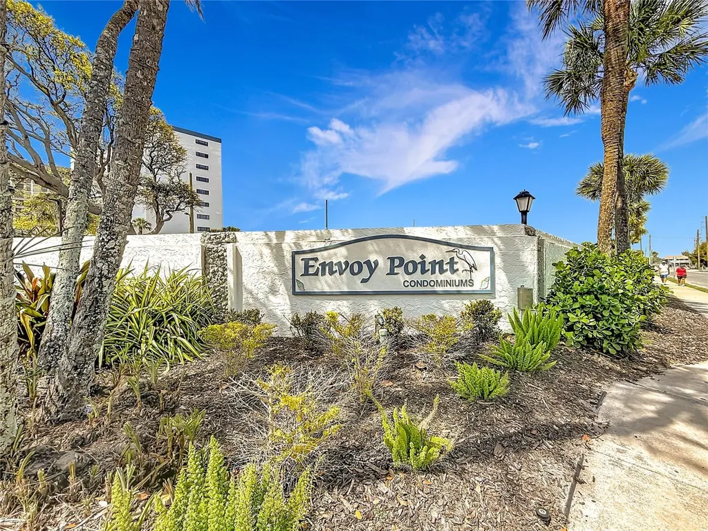 7100 Sunset Way St Pete Beach FL 33706