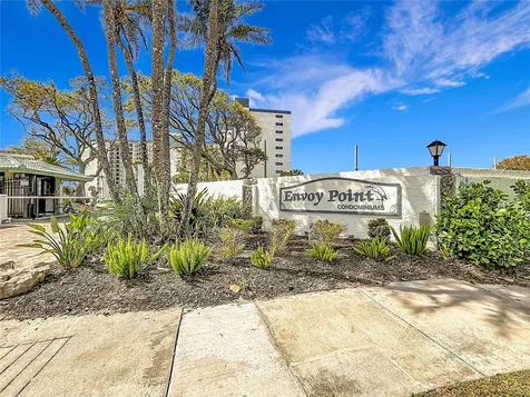 7100 Sunset Way St Pete Beach FL 33706