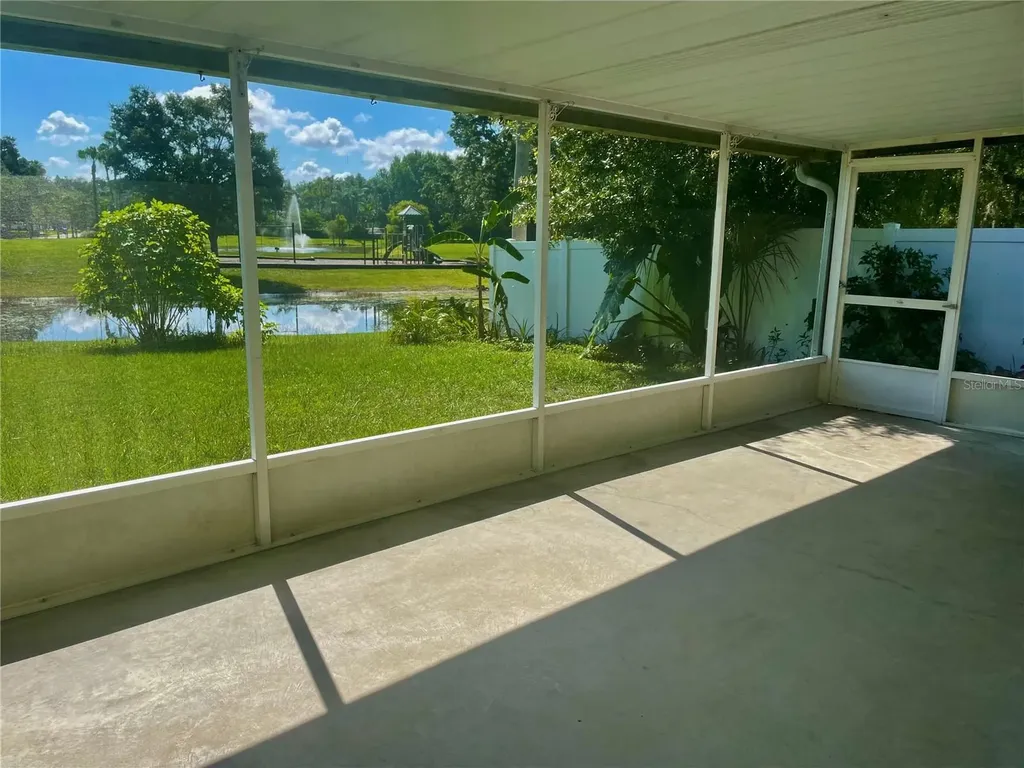 9761 Fox Chapel Road Tampa FL 33647