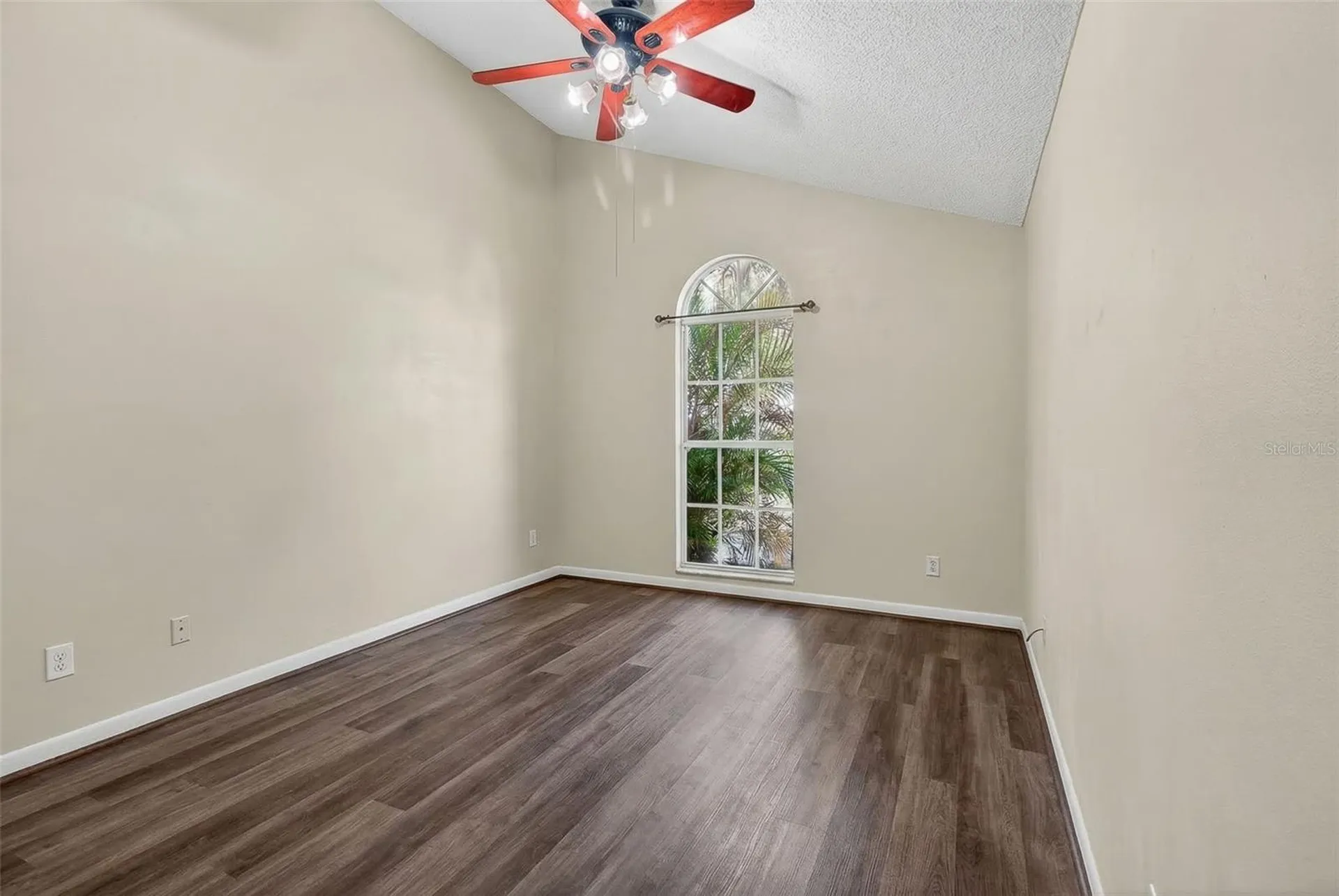 9761 Fox Chapel Road Tampa FL 33647