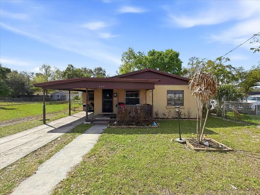 207 E Dr Martin Luther King Jr Boulevard Tampa FL 33603