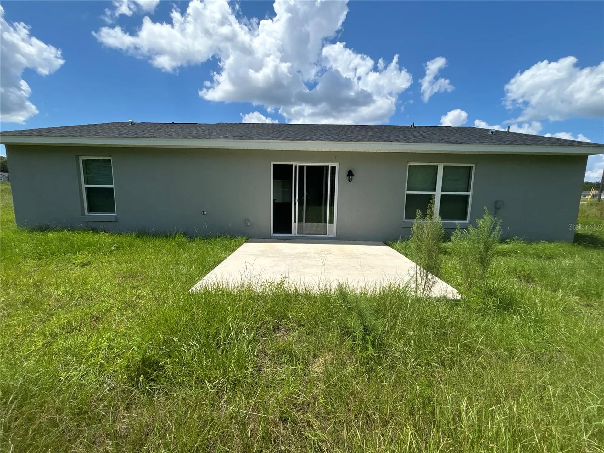 9 Malauka Loop Lane Ocklawaha FL 32179