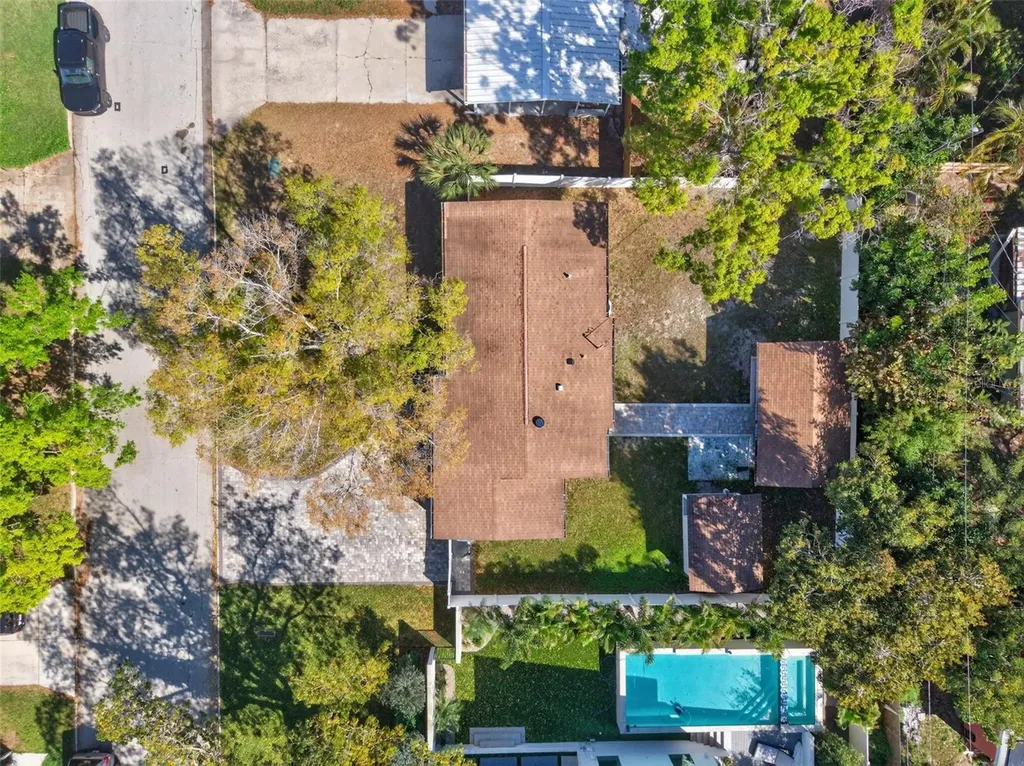 4420 Pompano Drive SE St Petersburg FL 33705
