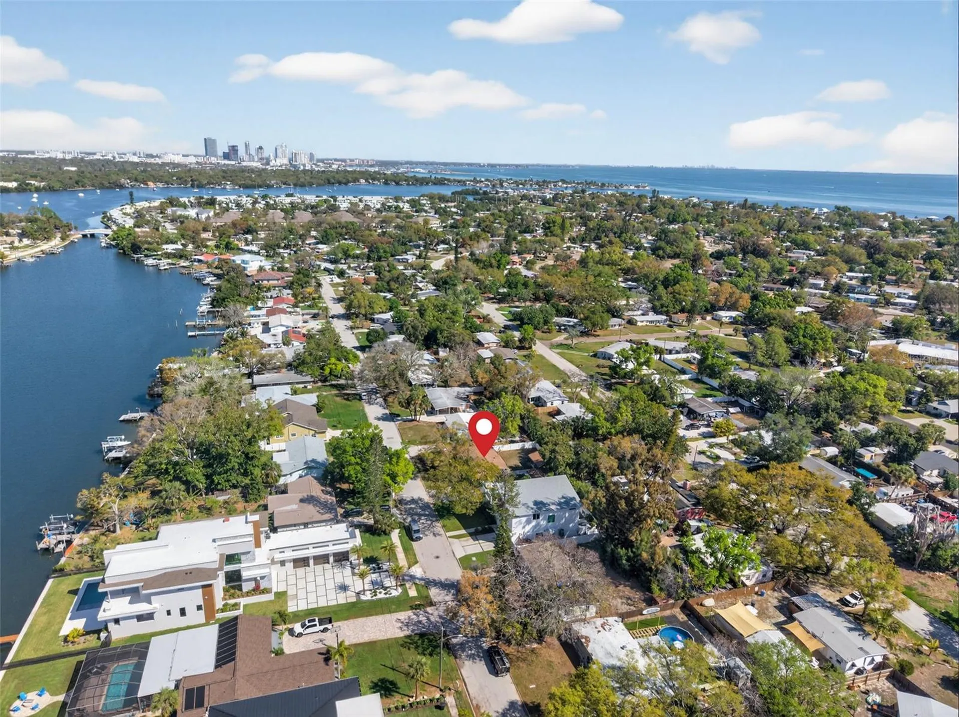 4420 Pompano Drive SE St Petersburg FL 33705