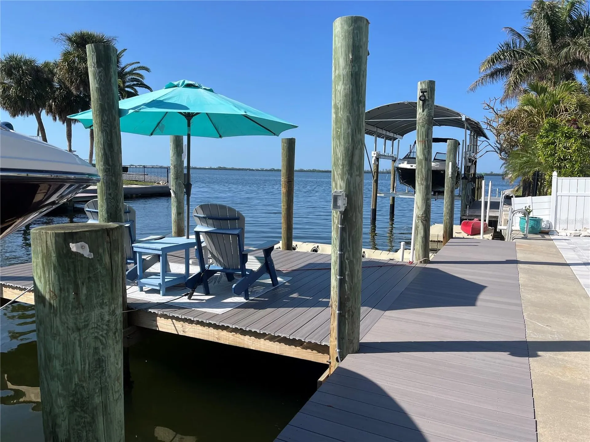 3704 100th Street W Bradenton FL 34210